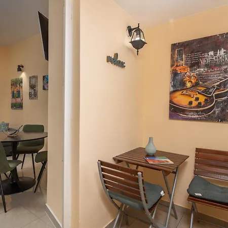 Apartment Amfiteatar - Happy Pula